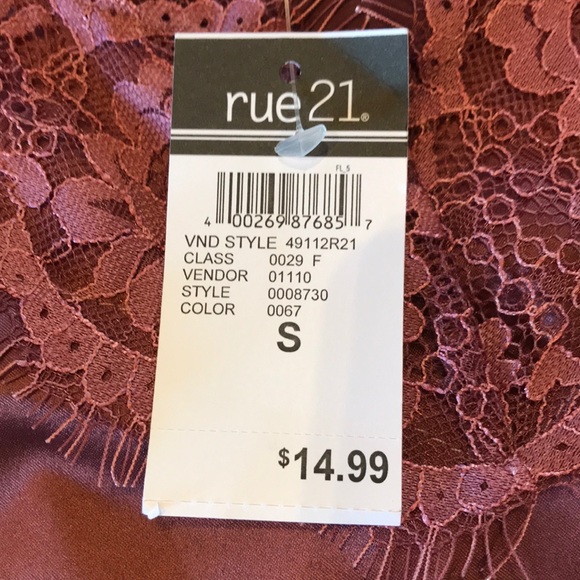 NWT rue 21 Top - Picture 2 of 10